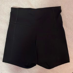 Super Cute black biker shorts!